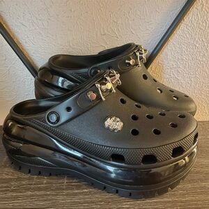 SOLD 🖤🗯️ Crocs Mega Crush Rebel Black Platform Clogs W9 M7
